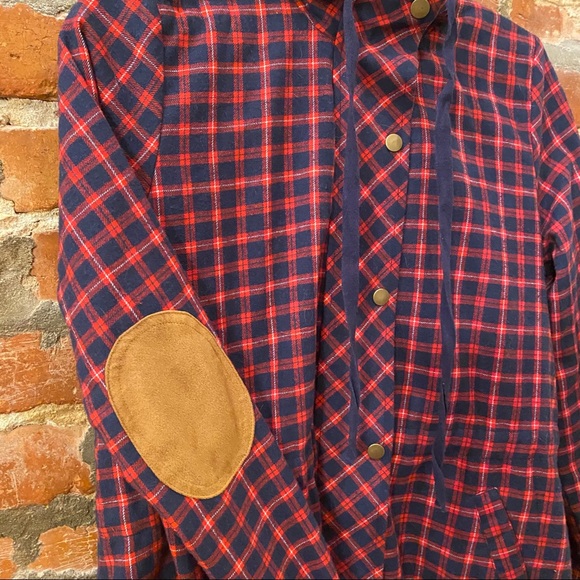 ModCloth Jacket Living Lodge Plaid Red Flannel - Picture 6 of 16